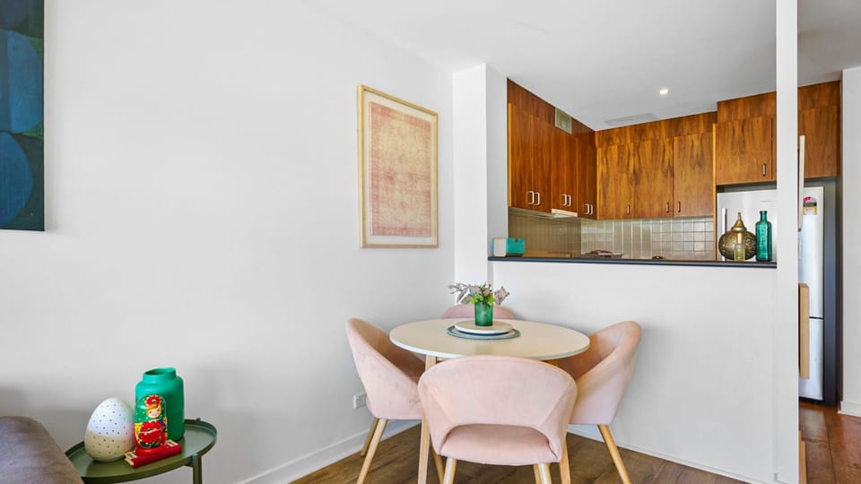 Dining area blending comfort and style for easy meals at home