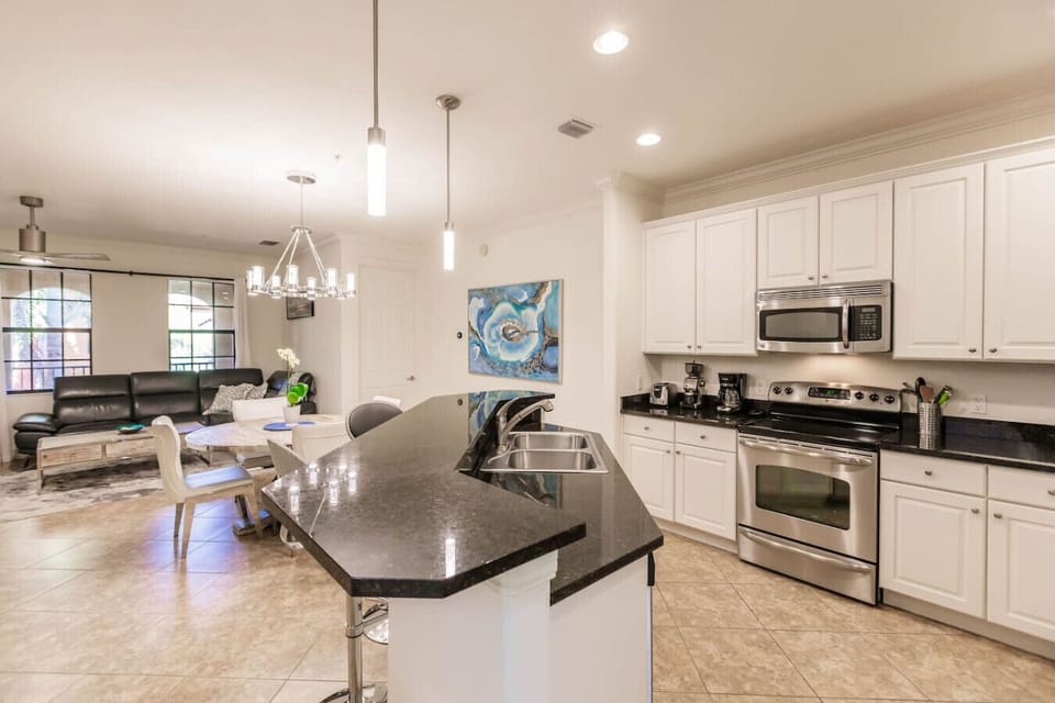 Views of this pretty kitchen and dining areas.