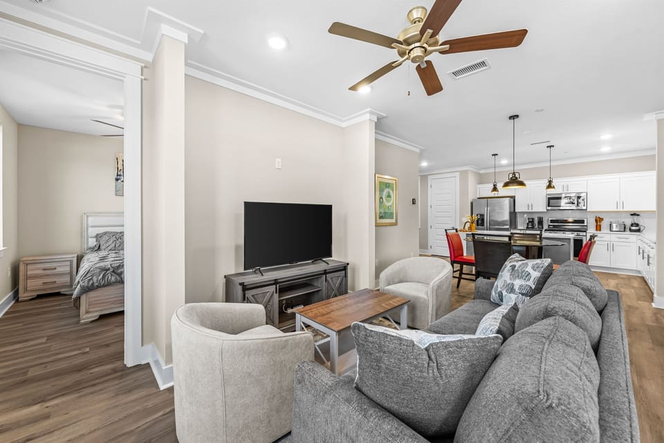 Living room
