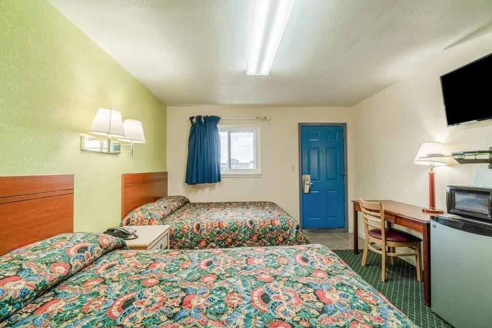 Bedroom. Interior and views may vary based on location and availability.