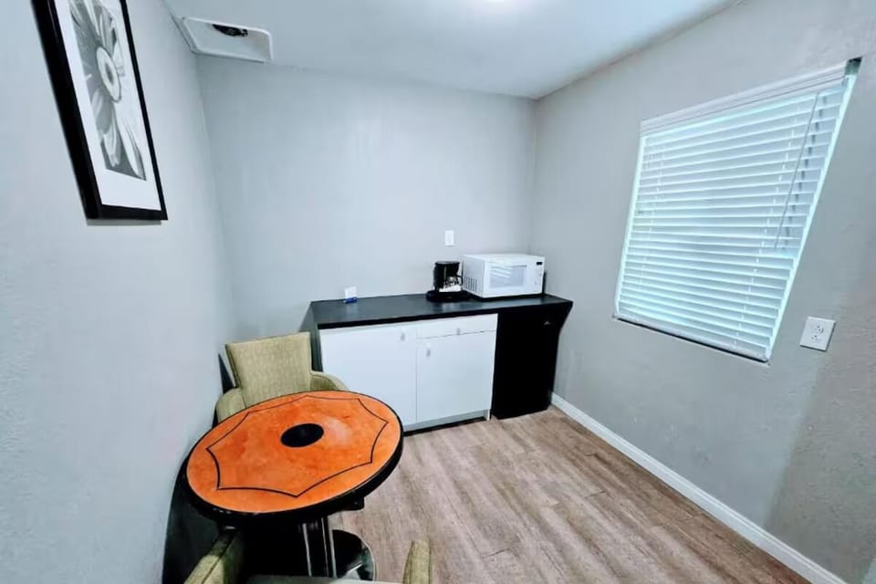 Enjoy simple snacks with convenient in-room kitchenette space.