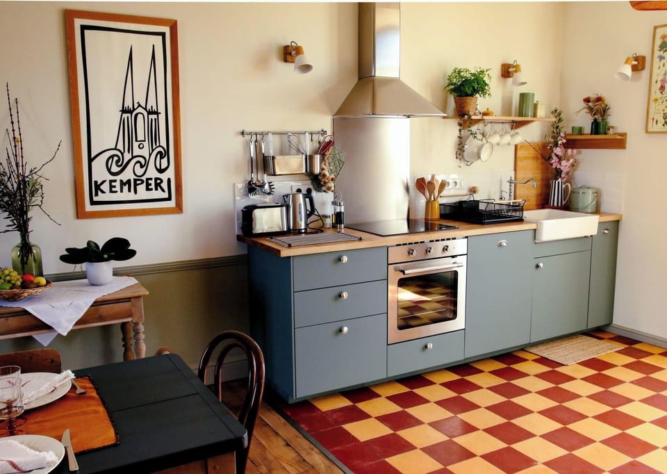 Kitchen / Dining Room