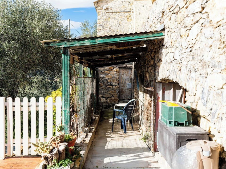 Wall, Iron, Stone Wall, Flowerpot, Backyard, Fence, Home Fencing, Houseplant, Gate