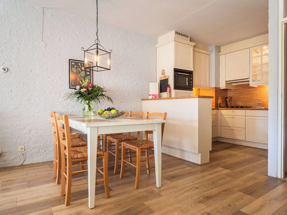 Furniture, Interior Design, Flooring, Floor, Wood Flooring, Wood, Kitchen & Dining Room Table, Dining Room, Ceiling, Chair