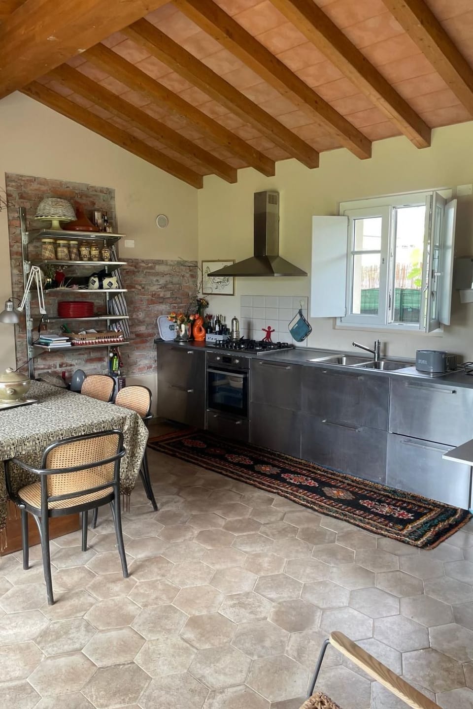 Kitchen / Dining Room