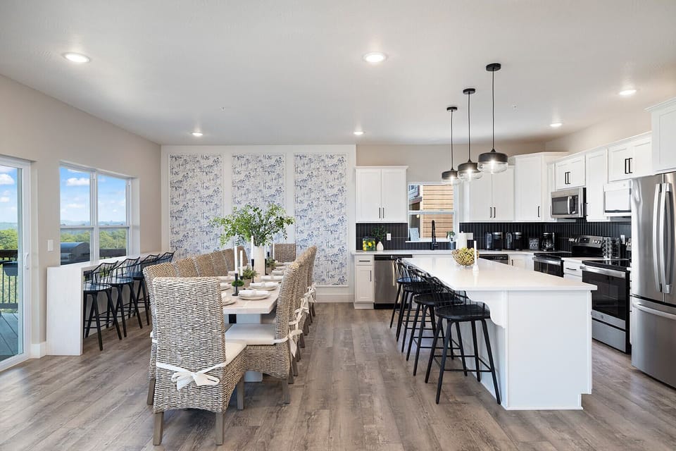 Seating for the whole family!