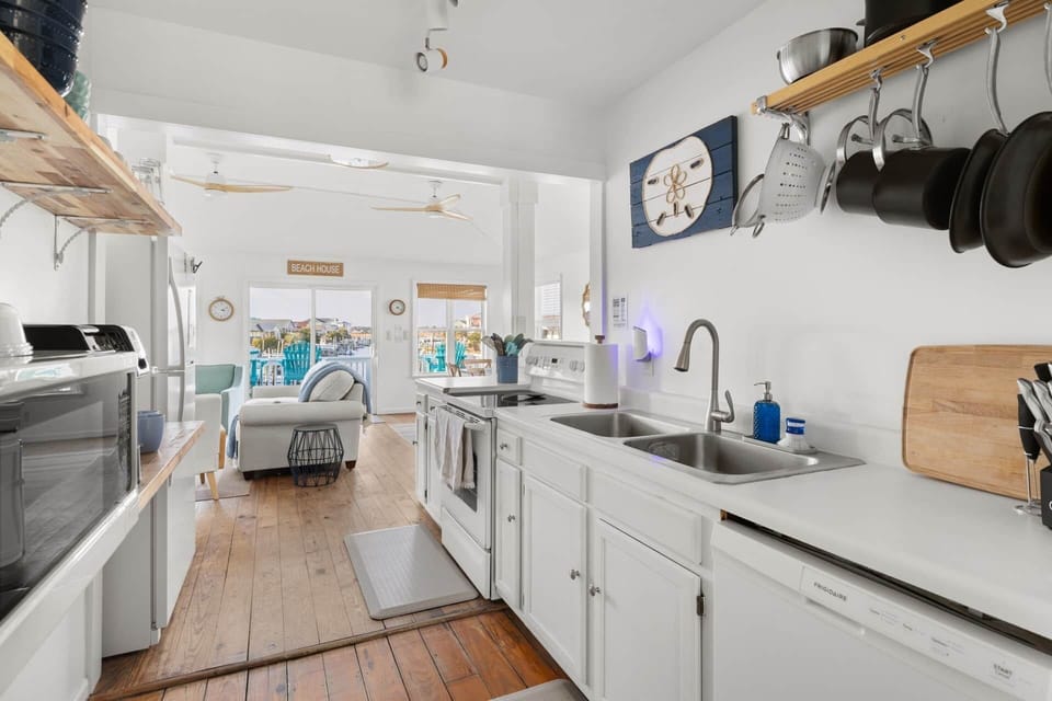 Open kitchen with everything you need