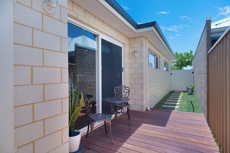 Courtyard with sitting