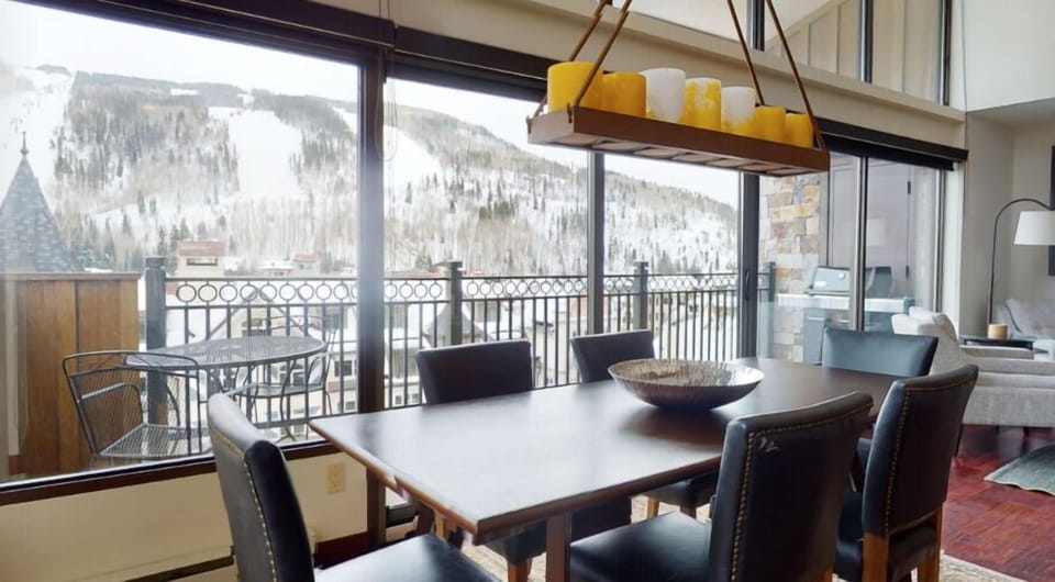 Vail Landmark 3 Bedroom Living Room