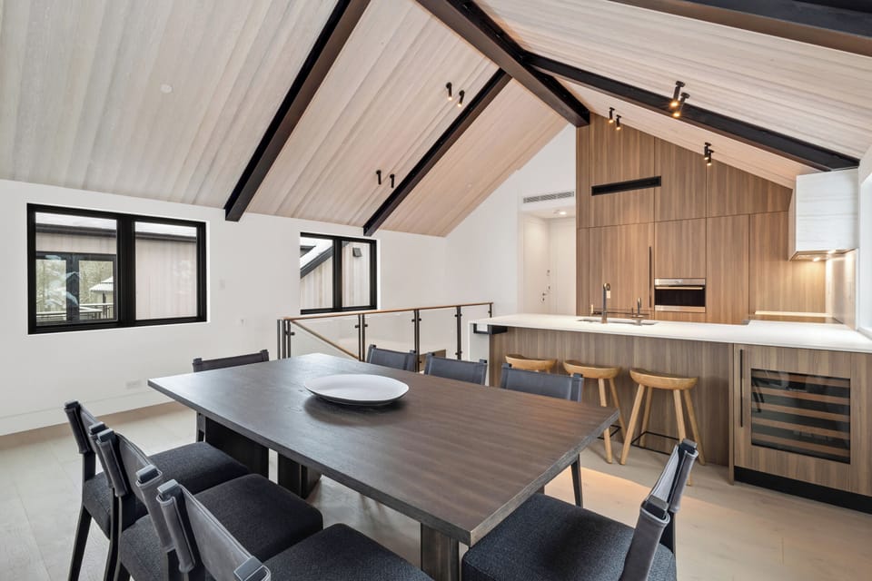3.01-telluride-maison-cornet-dining-room