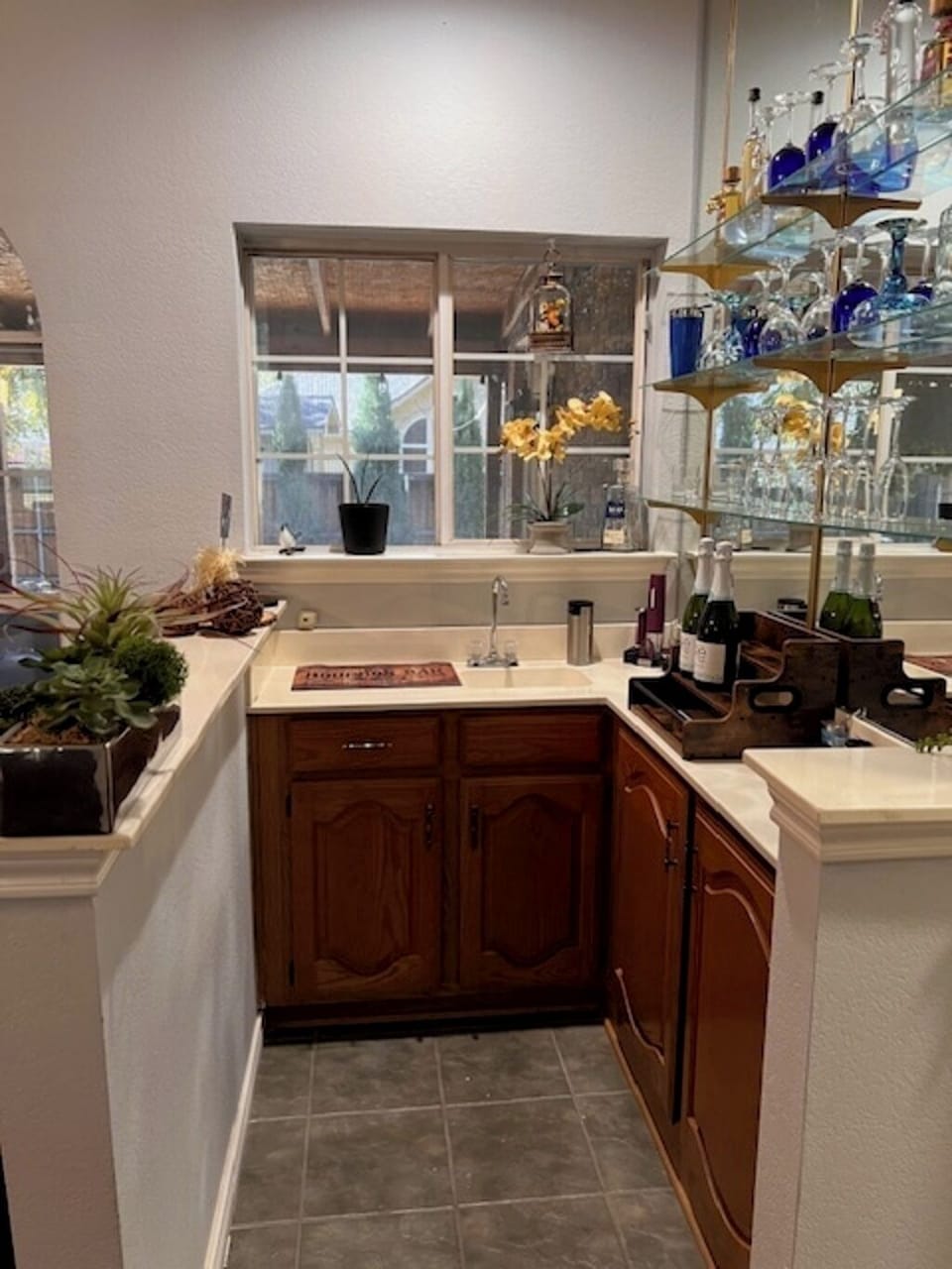 Wet bar