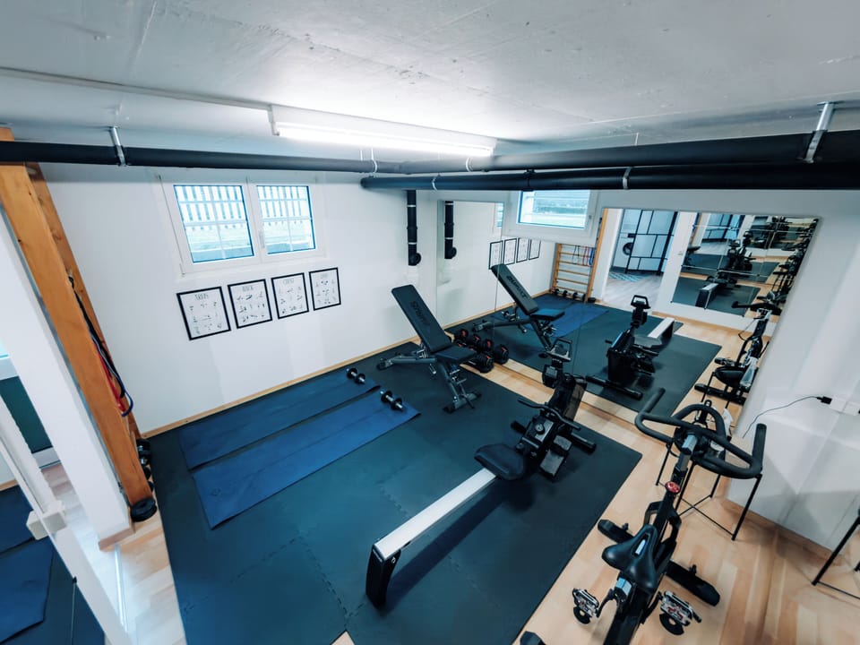 Cinema I Gym I Parking I Bern in 10 min I Family House in City of Bern