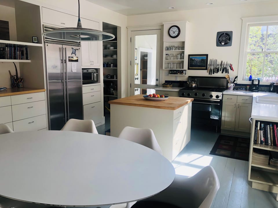 Kitchen/dining