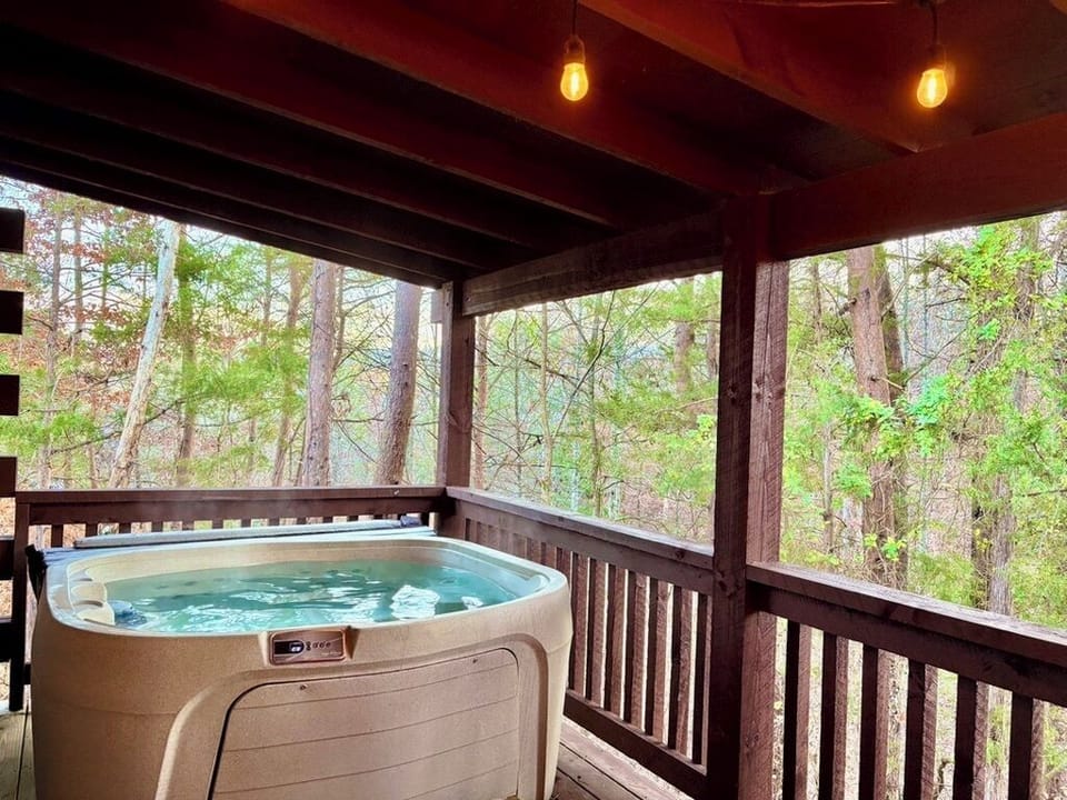 Private hot-tub with partial mountain views