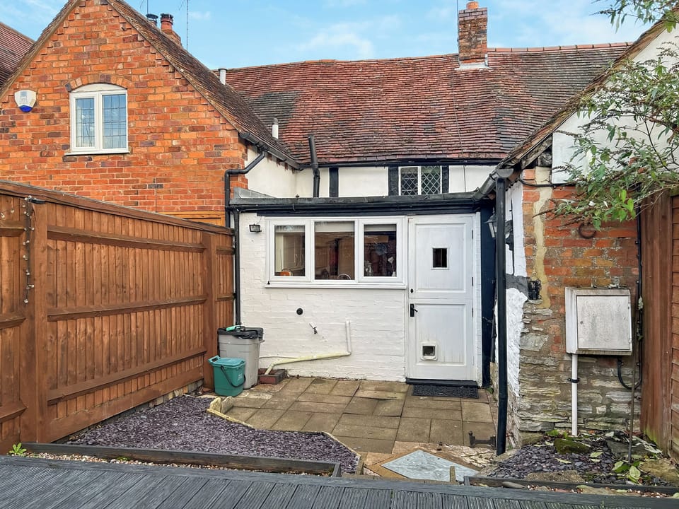 Exterior | Two Little Ducks, Aston Cantlow, near Stratford-upon-Avon
