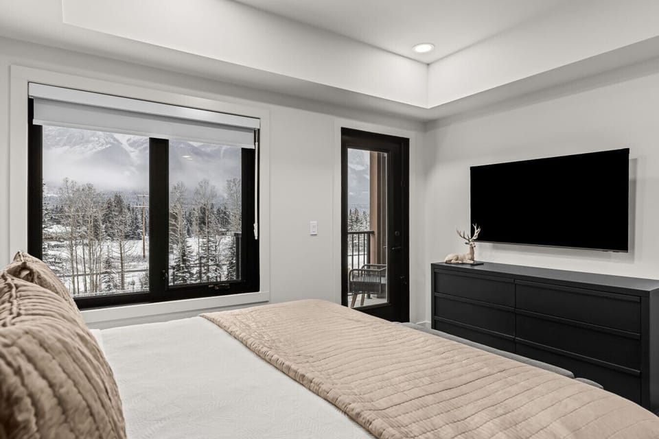 Bedroom Studio Suite
