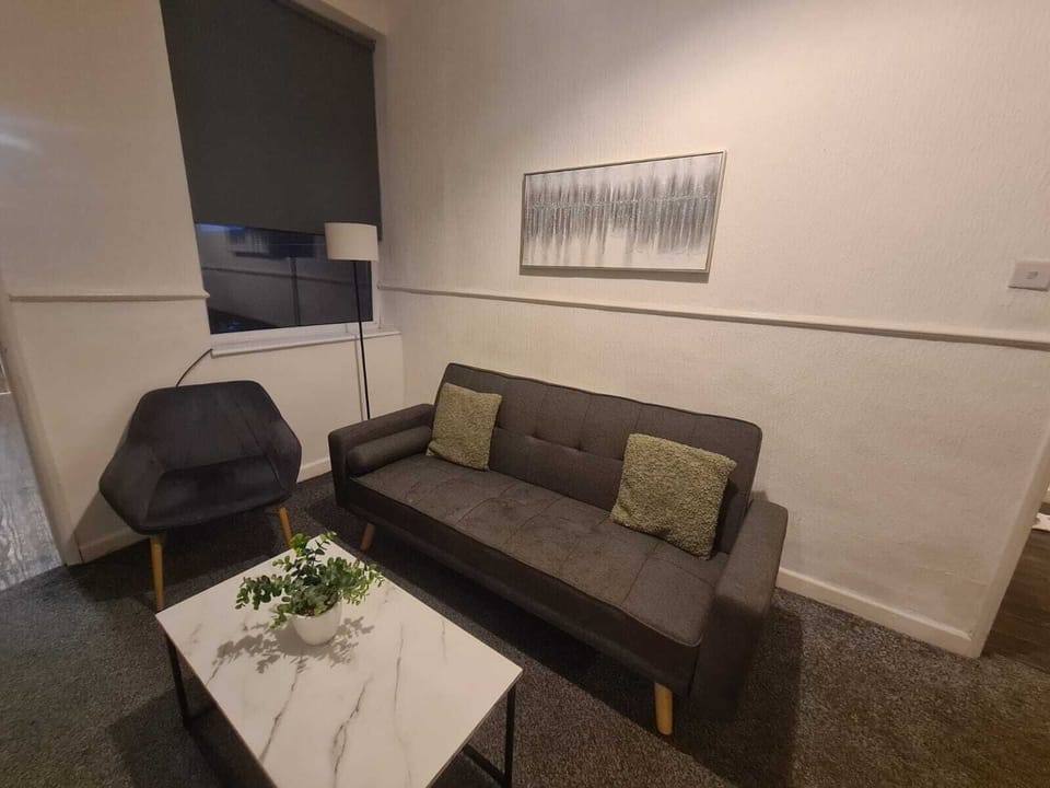 Living Room / Lounge