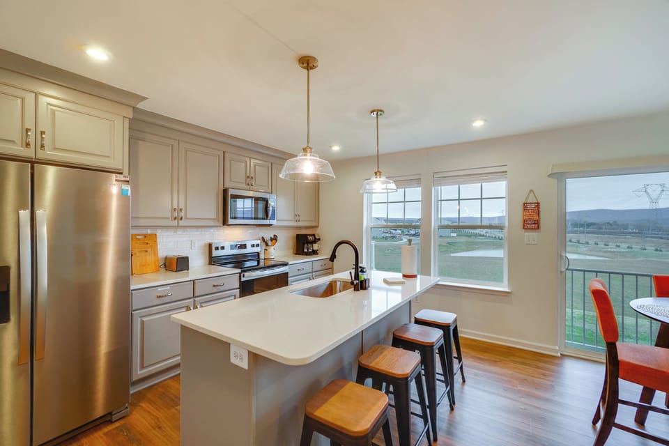 Kitchen | Main Floor