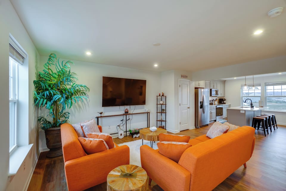 Living Room | Free WiFi | Central A/C & Heat | Main Floor