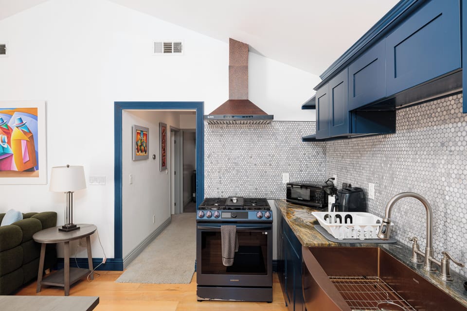 Full Kitchen