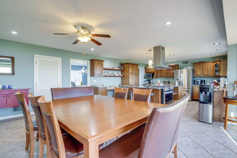 Dining Area | 1st Floor