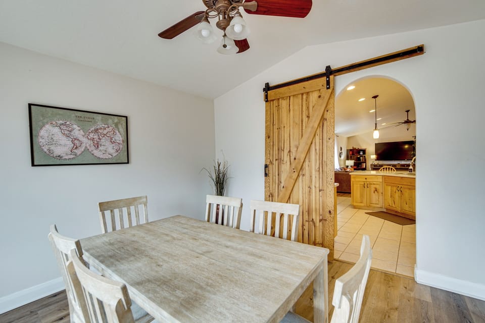 Additional Dining Area