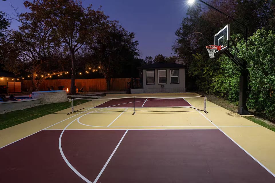 Sport court