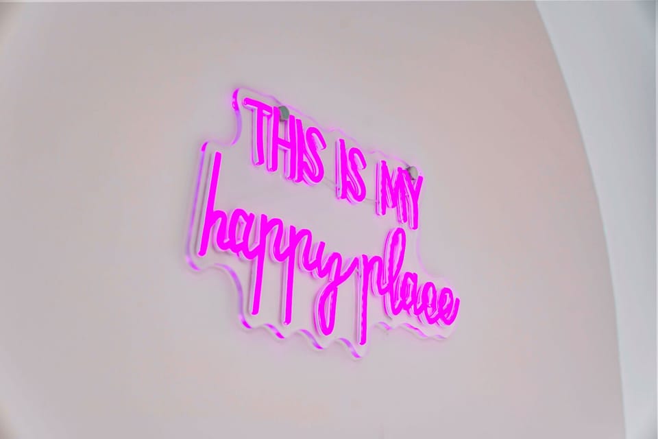 Welcome to Pink Paradise: this is YOUR happy place!