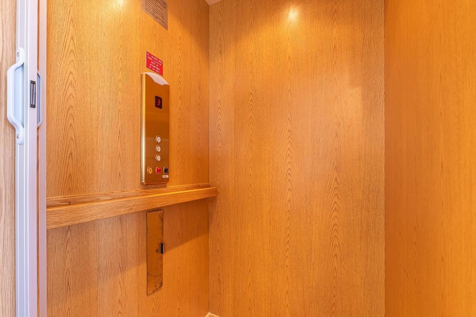Elevator