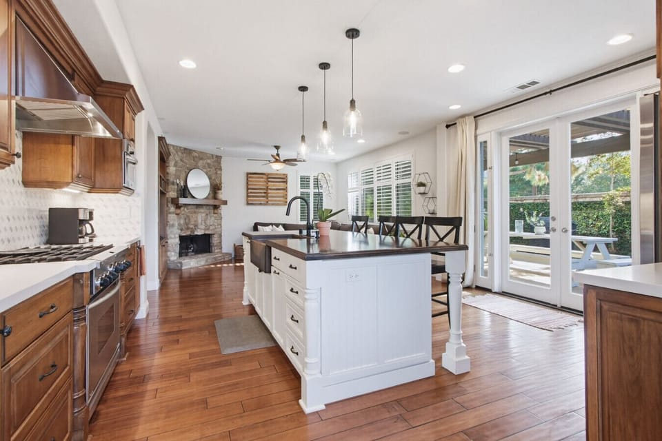 Fully equipped kitchen with center island and ample counter space