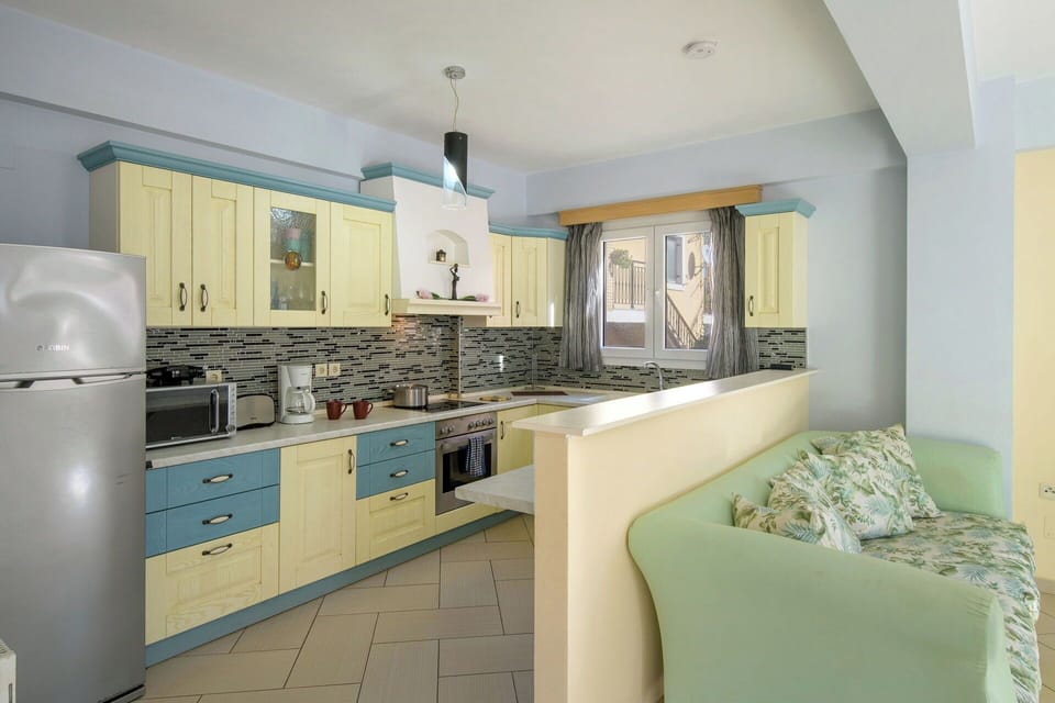 Kitchen, Living Room