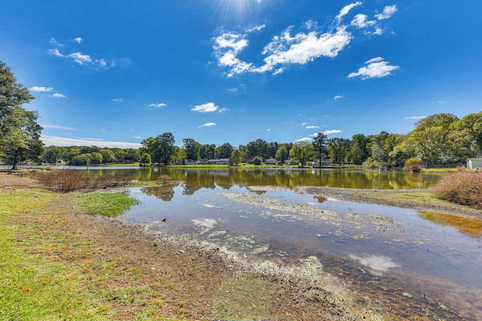 Lake Access | 2 Kayaks Provided