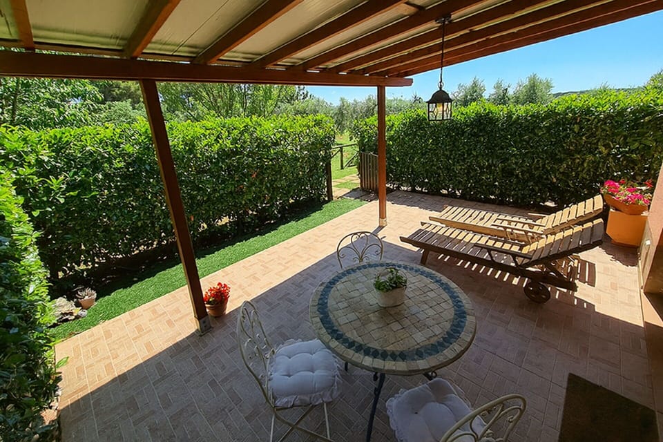 Autumn, Balcony / Terrace / Patio, Spring, Summer
