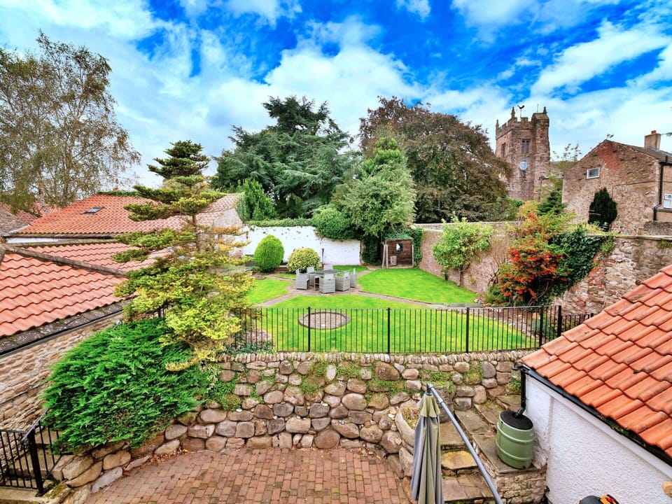 Wood, Room, Wood Stain, Chair