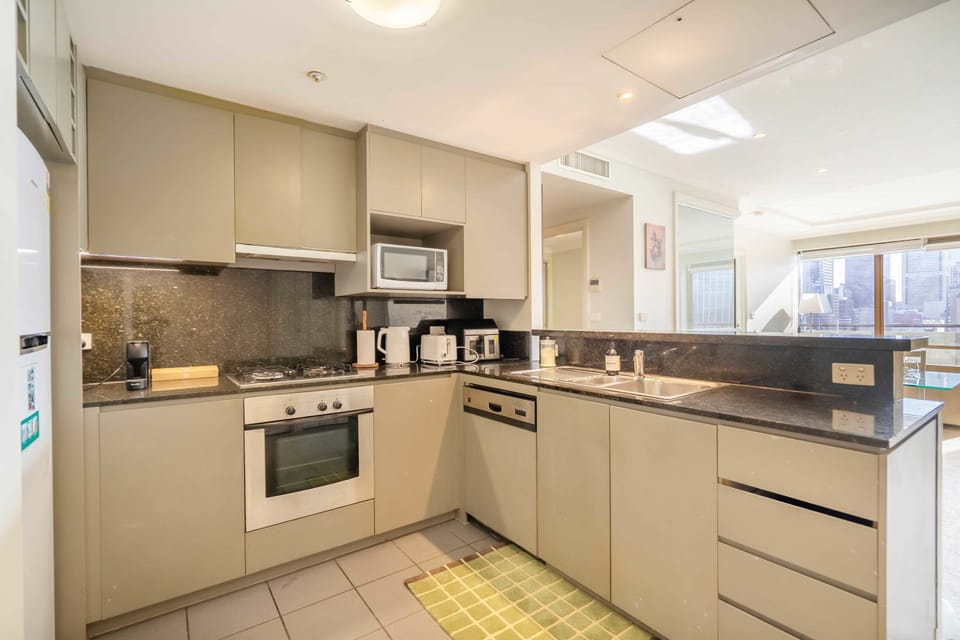 Fully equipped open kitchen