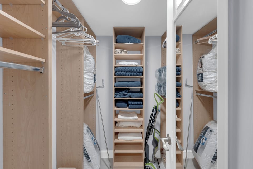 Walk in closet