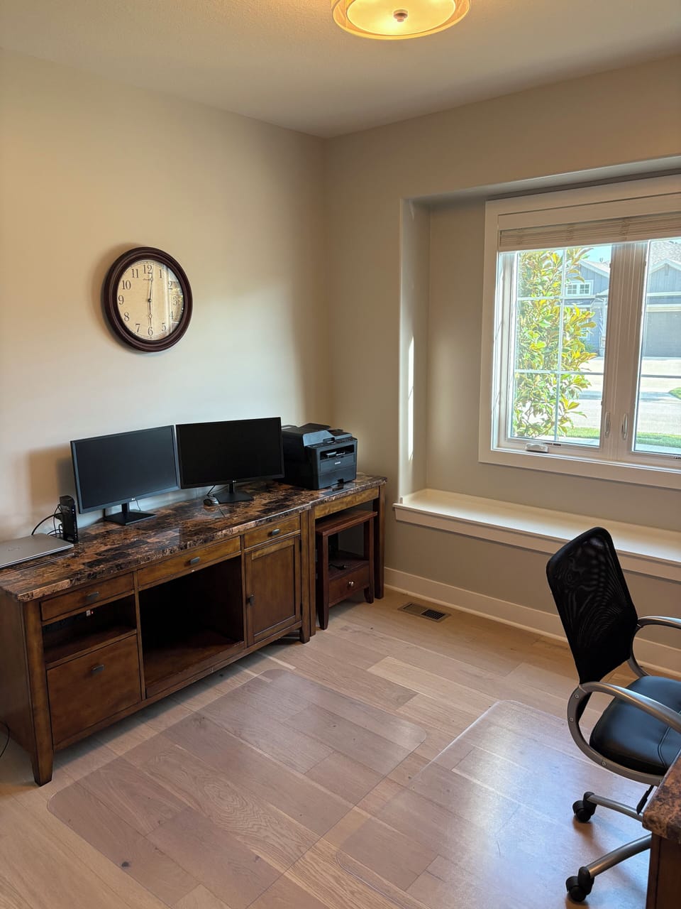 Office space on main level/4th bedroom if needed. 