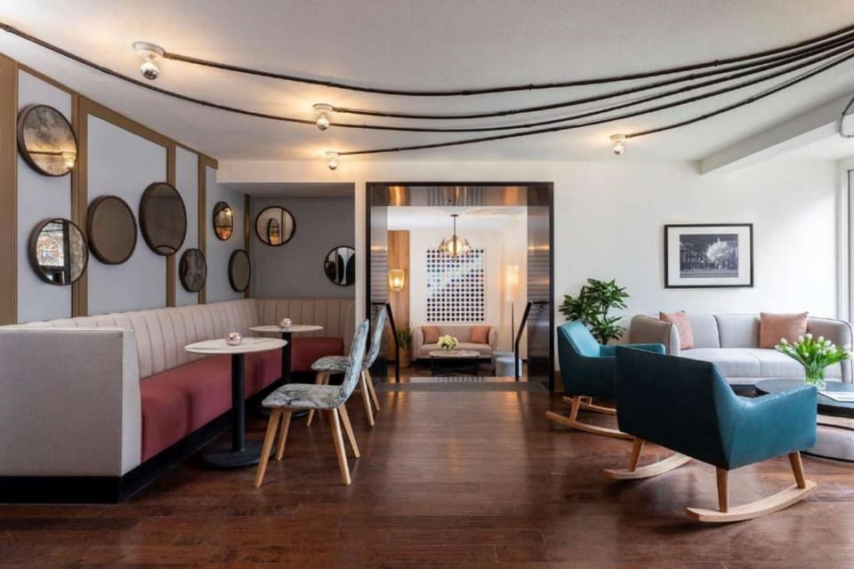 4. Firefly, in Dupont Circle, offers modern comfort food, handcrafted cocktails, curated wines, and microbrews. Locals and travelers love its weekday breakfasts, happy hours, and popular weekend brunch.