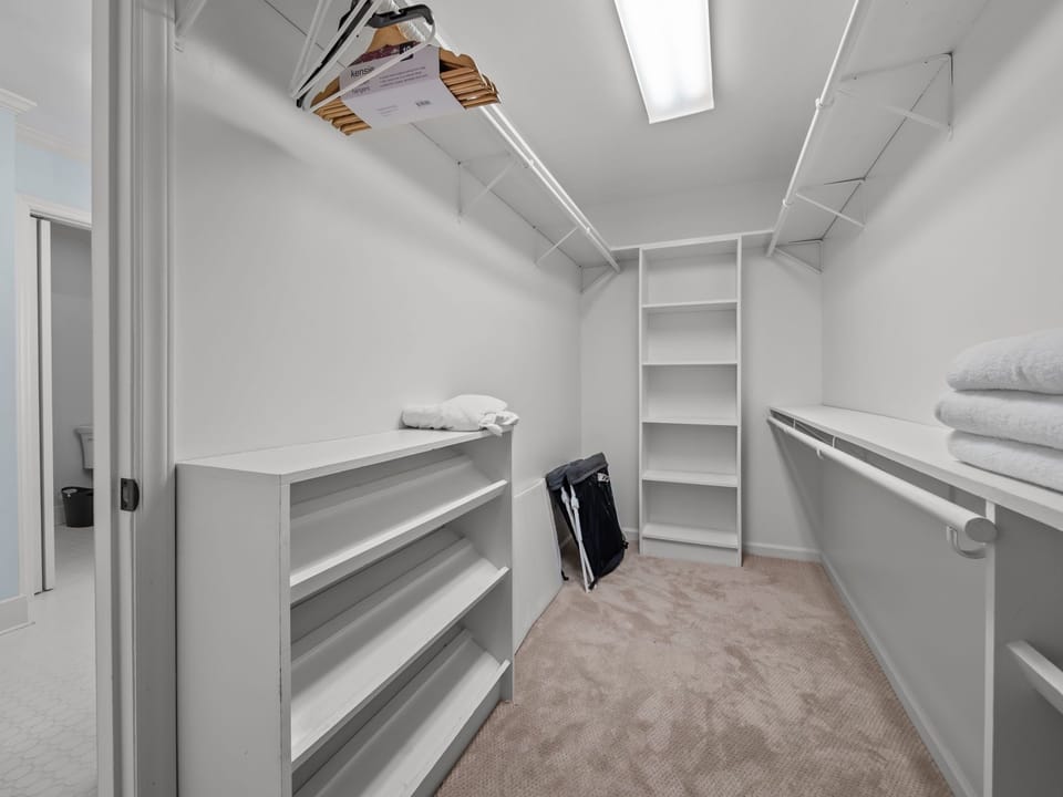 Master Bedroom walk in closet