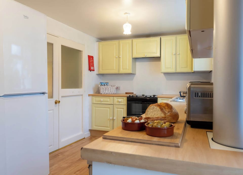 With plenty of room to cook and gather, preparing meals becomes part of the experience.