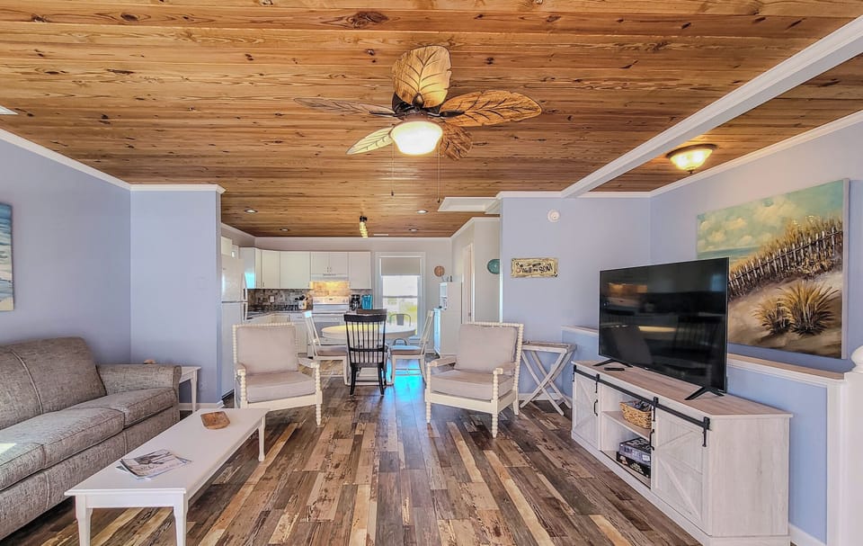104 Summer Place Dr (Fins Up [Int Ext Aerials]) - watermarked-03