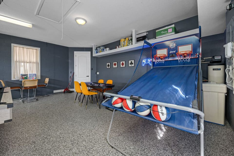 Game room