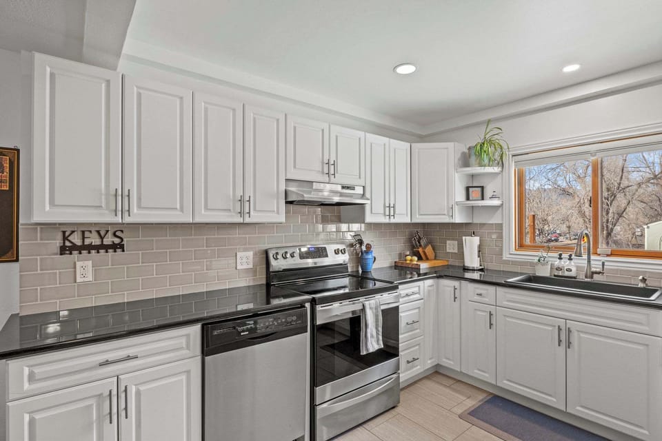 Fully equipped kitchen with natural light.