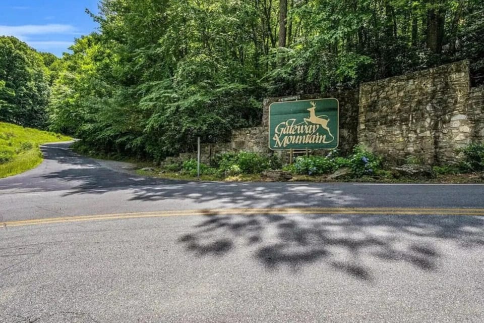 Gateway Mountain Entrance