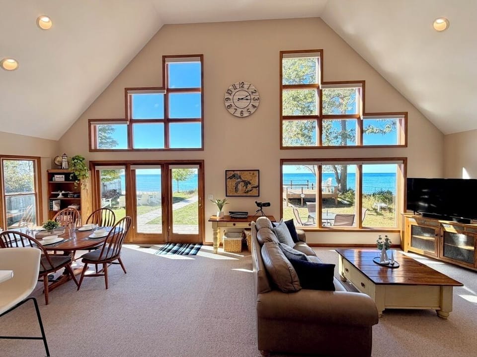 Living / dining room