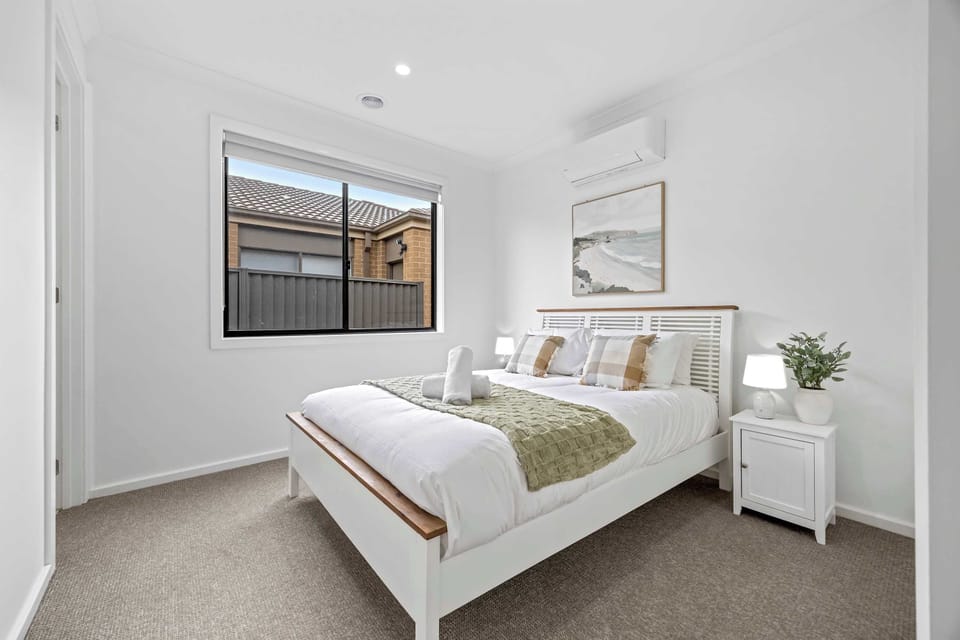 Bedroom 3 - with queen bed and air-conditioning