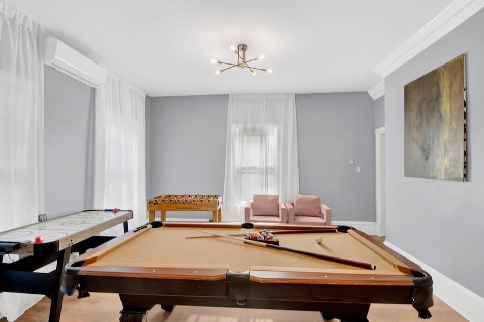 Game room