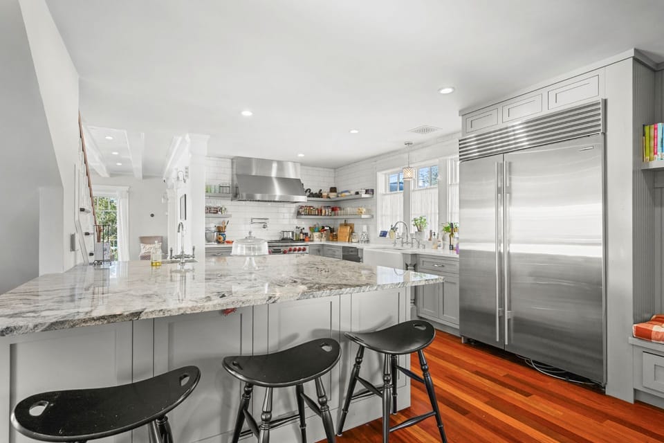 Kitchen with strainless steel appliances