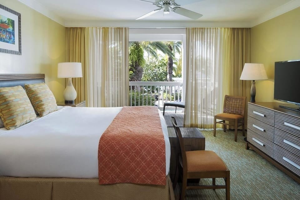 The Sunset Harbor Resort Key West Florida Bedroom