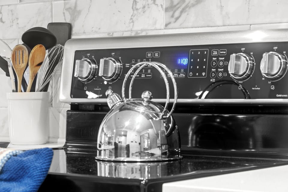 Kitchenware available